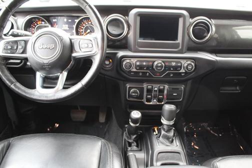 2019 Jeep Wrangler Unlimited Sahara Altitude