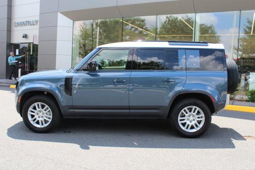 2024 Land Rover Defender S
