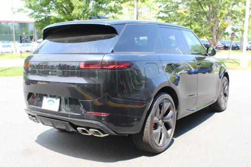 2025 Land Rover Range Rover Sport Dynamic SE