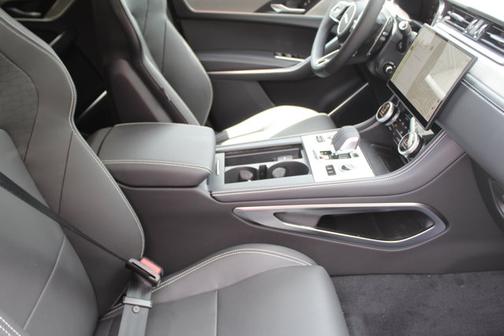 2026 Jaguar F-PACE R-Dynamic S