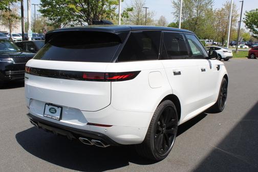 2025 Land Rover Range Rover Sport Dynamic SE