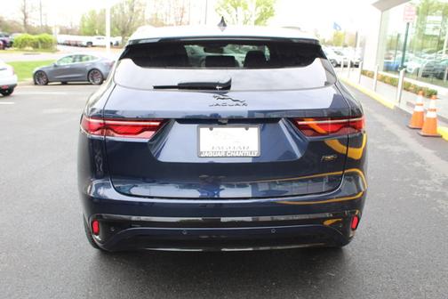 2026 Jaguar F-PACE R-Dynamic S