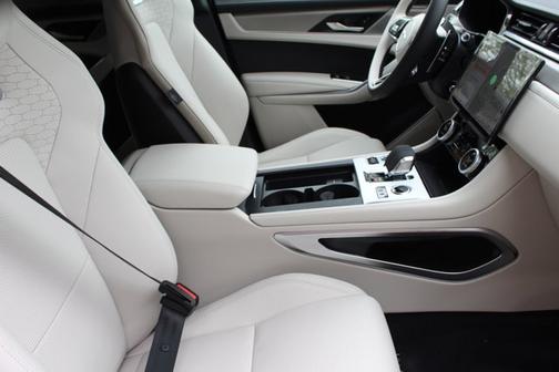 2026 Jaguar F-PACE R-Dynamic S