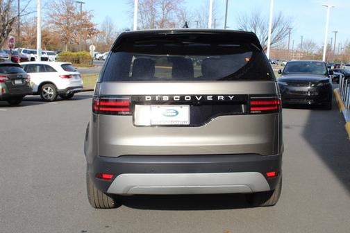2025 Land Rover Discovery S