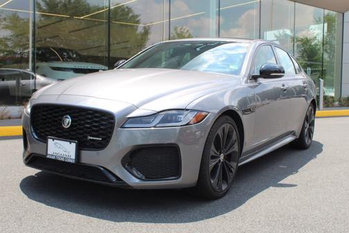 2024 Jaguar XF R-Dynamic SE