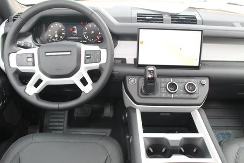 2025 Land Rover Defender S