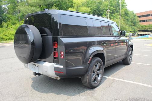 2025 Land Rover Defender S