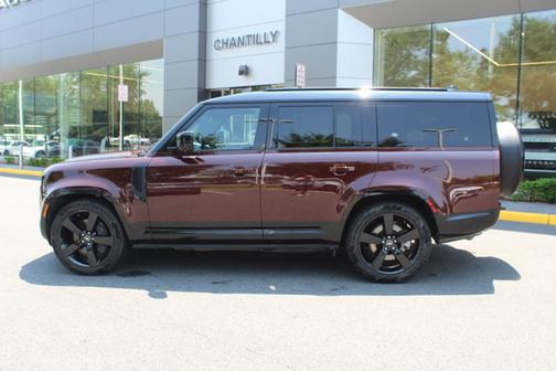 2024 Land Rover Defender X-Dynamic SE