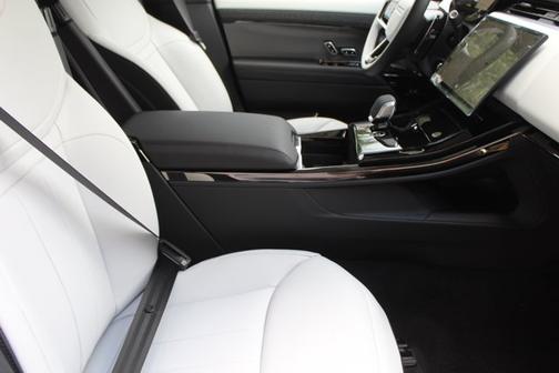 2025 Land Rover Range Rover Sport Dynamic SE