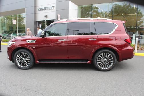 2020 INFINITI QX80 LUXE