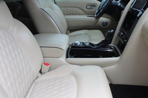 2020 INFINITI QX80 LUXE