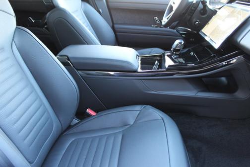 2025 Land Rover Range Rover Sport SV Edition Two