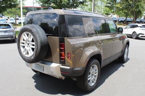 2025 Land Rover Defender S