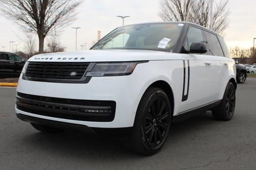 2025 Land Rover Range Rover SE