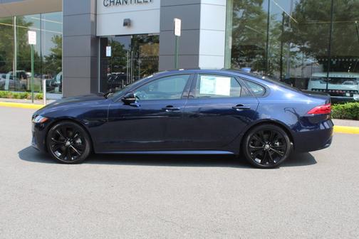2024 Jaguar XF R-Dynamic SE