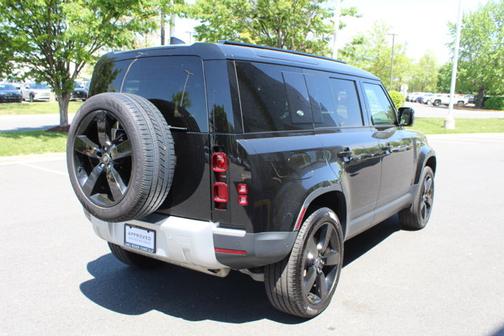 2024 Land Rover Defender S