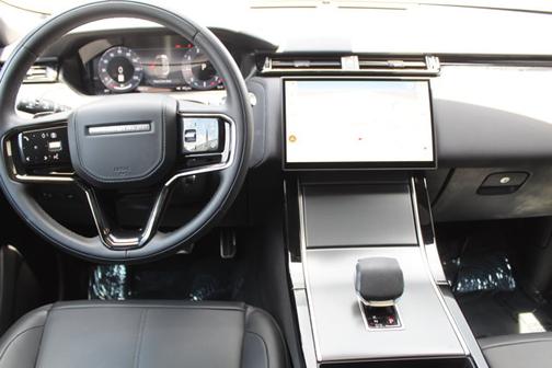 2025 Land Rover Range Rover Velar Dynamic SE