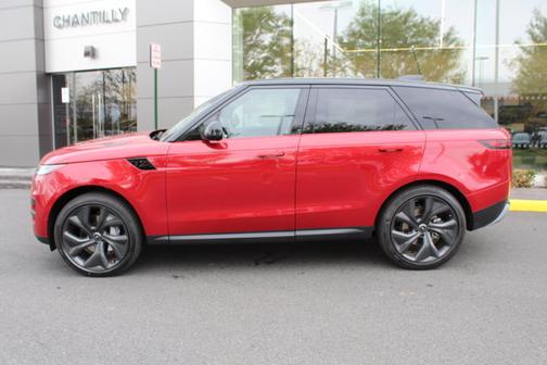 2025 Land Rover Range Rover Sport SE