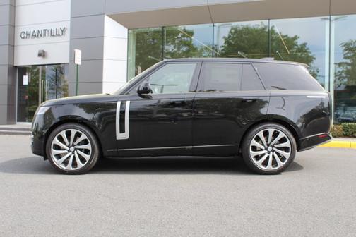 2025 Land Rover Range Rover Autobiography