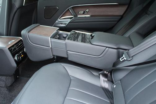2025 Land Rover Range Rover Autobiography