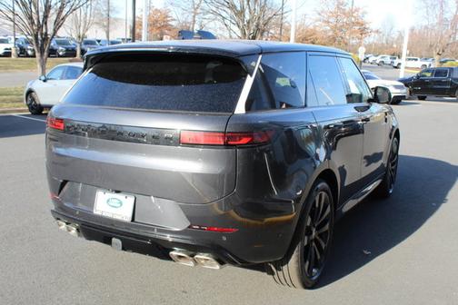 2025 Land Rover Range Rover Sport Dynamic SE