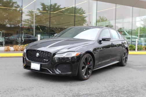 2024 Jaguar XF R-Dynamic SE