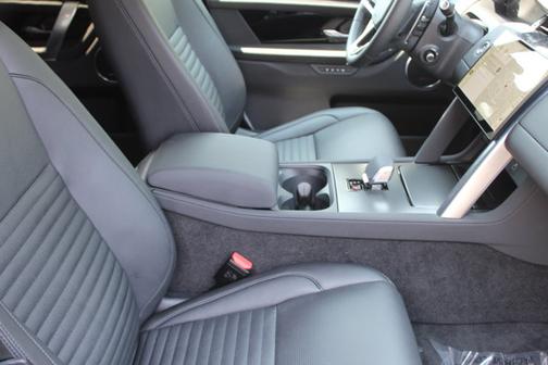 2024 Land Rover Discovery Sport Core S