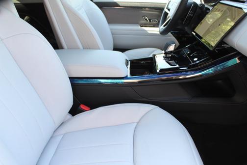2025 Land Rover Range Rover Sport S