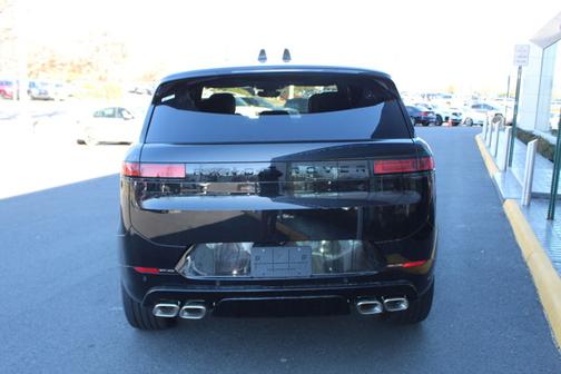 2025 Land Rover Range Rover Sport Dynamic SE