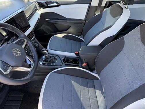 2025 Volkswagen Taos 1.5T S