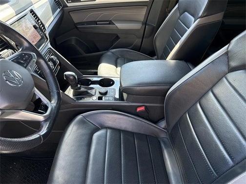 2021 Volkswagen Atlas Cross Sport 3.6L V6 SEL Premium R-Line