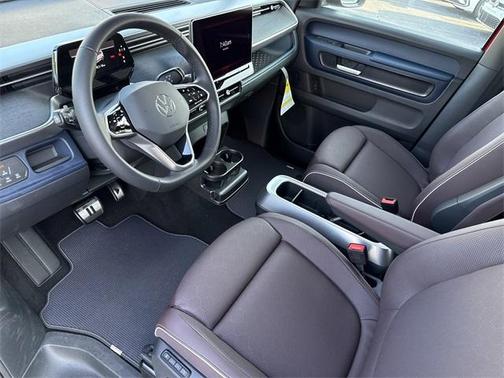 2025 Volkswagen ID. Buzz Pro S Plus