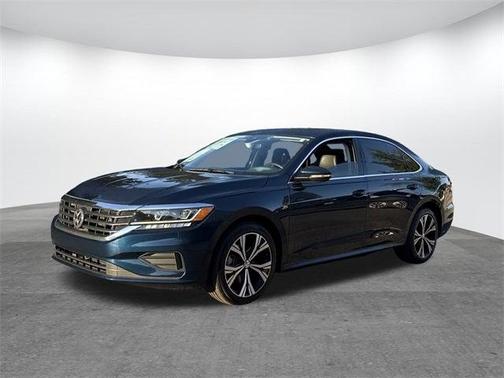 2022 Volkswagen Passat 2.0T SE