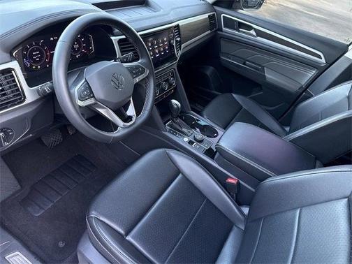 2022 Volkswagen Atlas 3.6L SE w/Technology