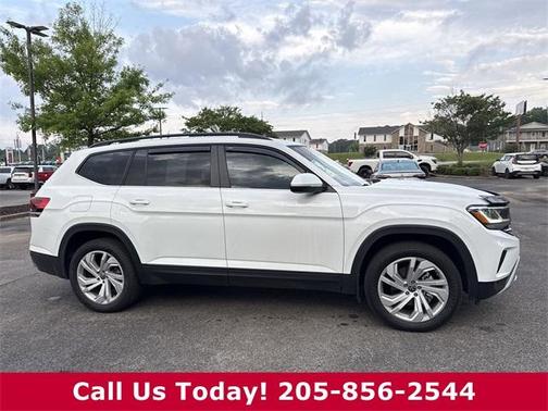 2022 Volkswagen Atlas 3.6L SE w/Technology
