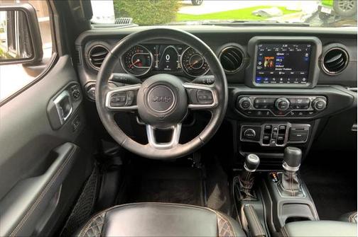 2022 Jeep Gladiator Overland