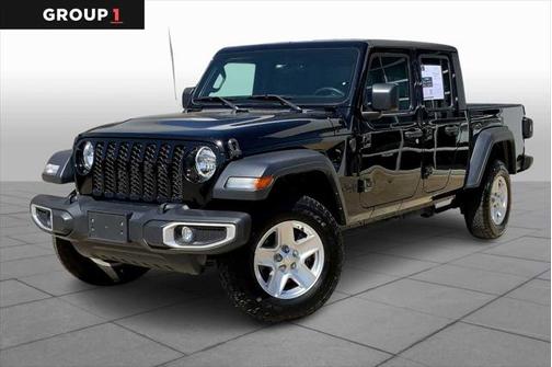 2023 Jeep Gladiator Sport