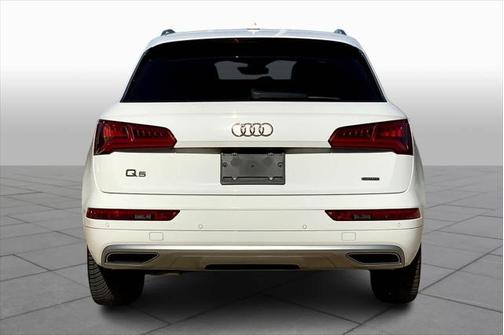 2020 Audi Q5 40 Premium Plus