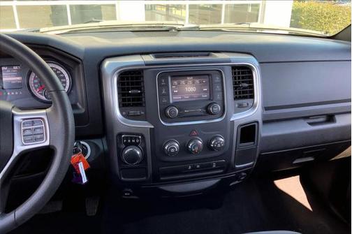 2024 RAM 1500 Classic SLT