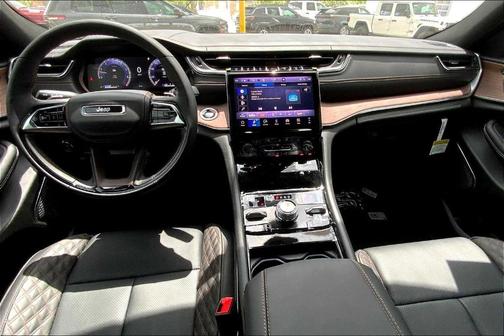 2025 Jeep Grand Cherokee L Summit
