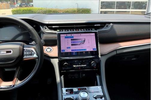 2025 Jeep Grand Cherokee L Summit
