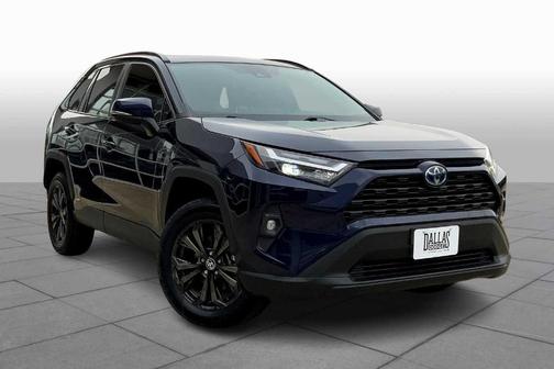 2022 Toyota RAV4 Hybrid XLE Premium