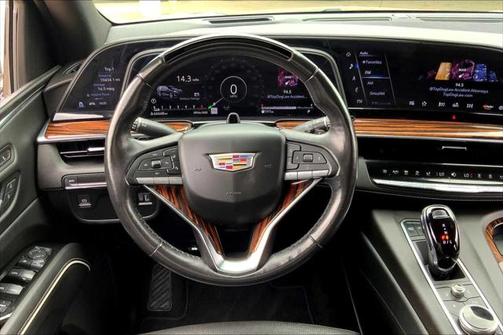 2022 Cadillac Escalade Premium Luxury