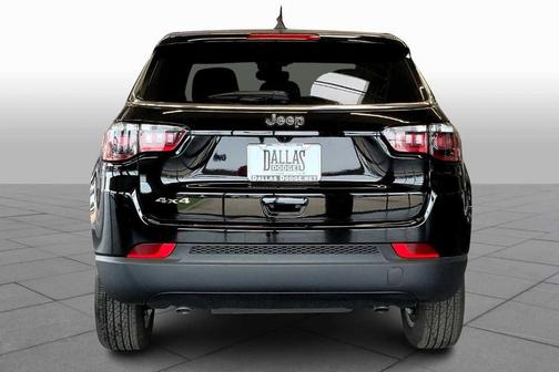 2025 Jeep Compass Sport