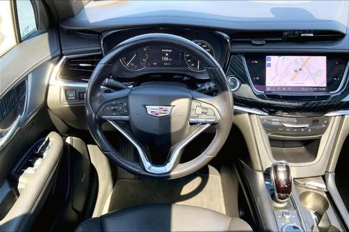 2023 Cadillac XT6 Premium Luxury FWD