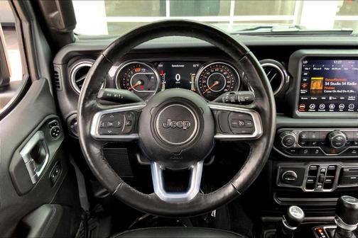 2021 Jeep Wrangler Unlimited Sahara Altitude