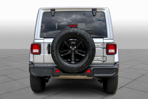 2021 Jeep Wrangler Unlimited Sahara Altitude