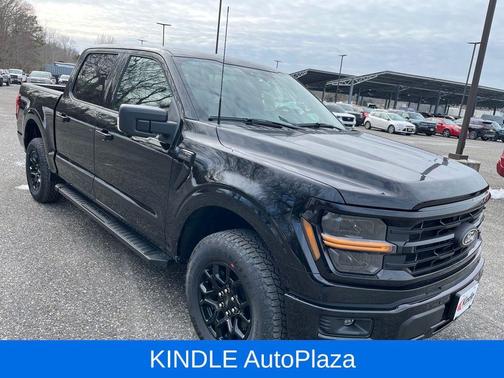 Agate Black Metallic 2026 Ford F-150 XLT Truck