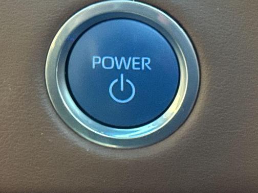 2024 Toyota Tundra Hybrid 1794 Edition