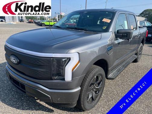 2025 Ford F-150 Lightning Flash